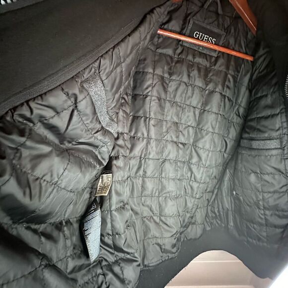 Guess Quilted Bomber w/ Hoodie Inset Size Large - Picture 7 of 10